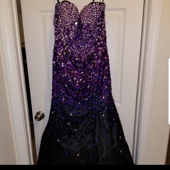 Prom Dress - Picture 6 of 6